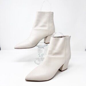 Steve Madden Leather Pointed Toe Cream/White Size 10